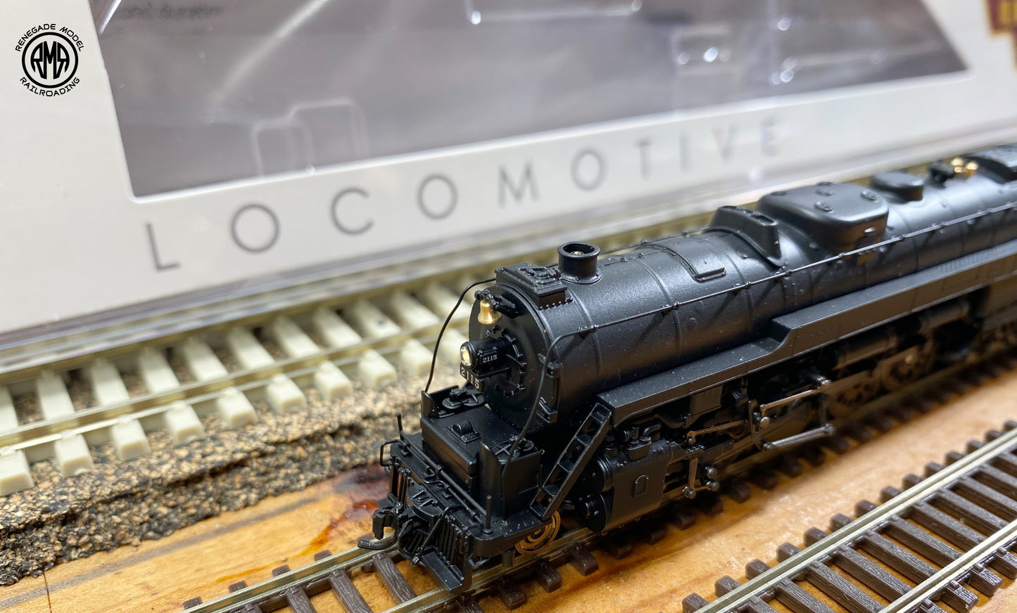 Broadway Limited 7401 N Reading T1 4-8-4 #2108 Paragon 4 Sound DC DCC Smoke