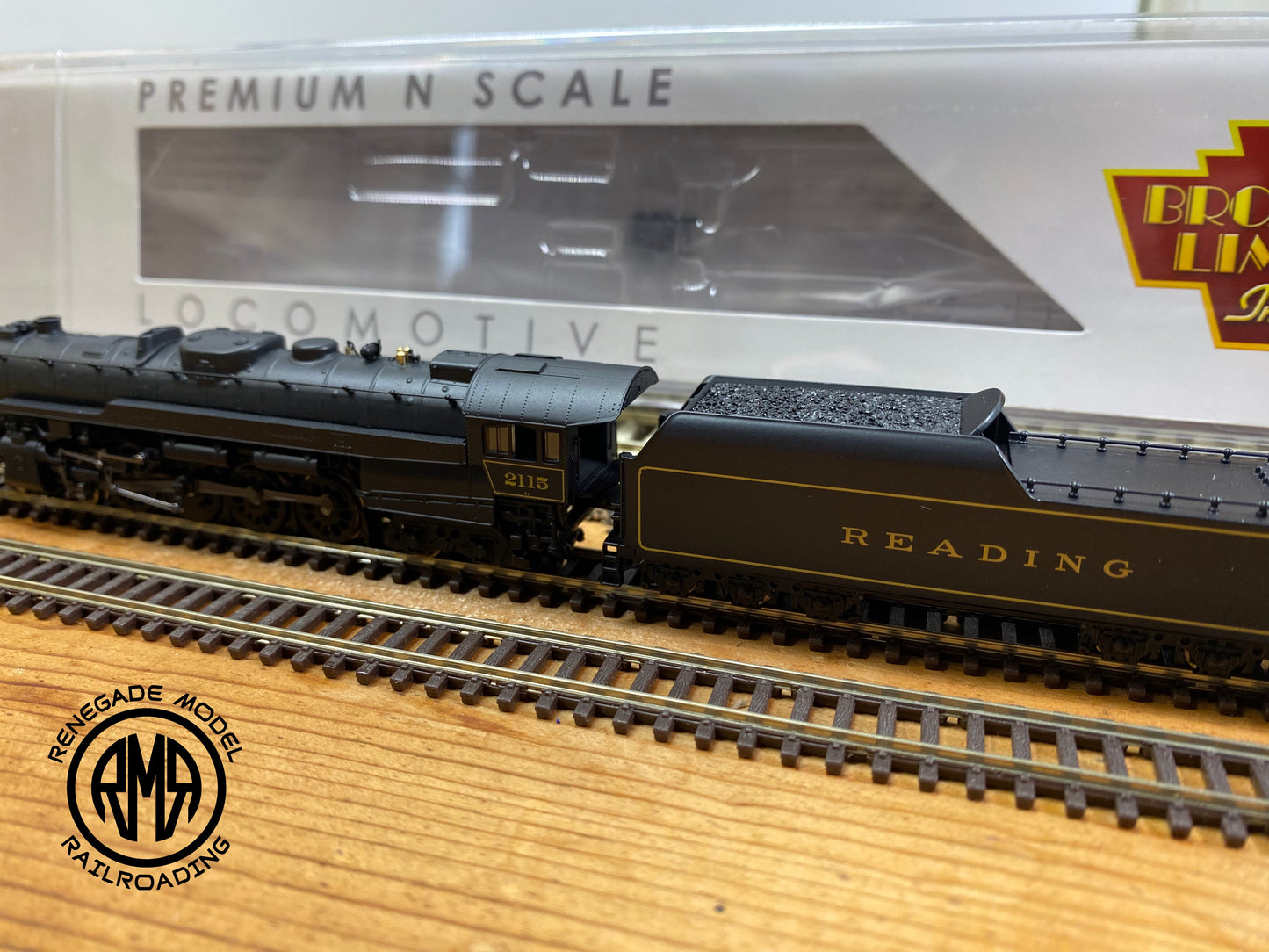 Broadway Limited 7401 N Reading T1 4-8-4 #2108 Paragon 4 Sound DC DCC Smoke