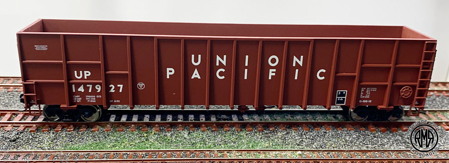 Walthers Mainline 910-6128 HO Scale Union Pacific 61' Wood Chip Gondola Freight