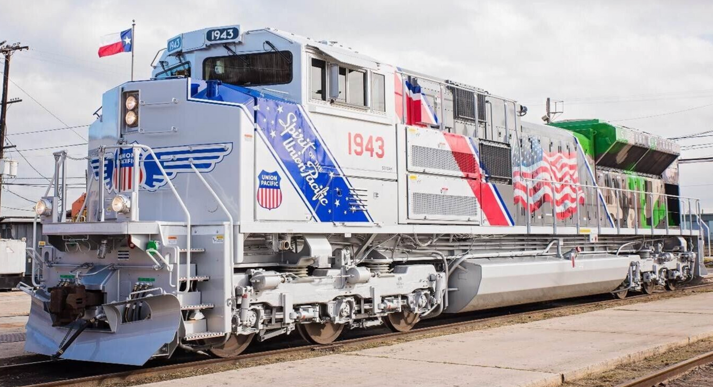 Kato 1761943DCC N Scale Union Pacific "The Spirit" SD70Ace 1943 Heritage DCC