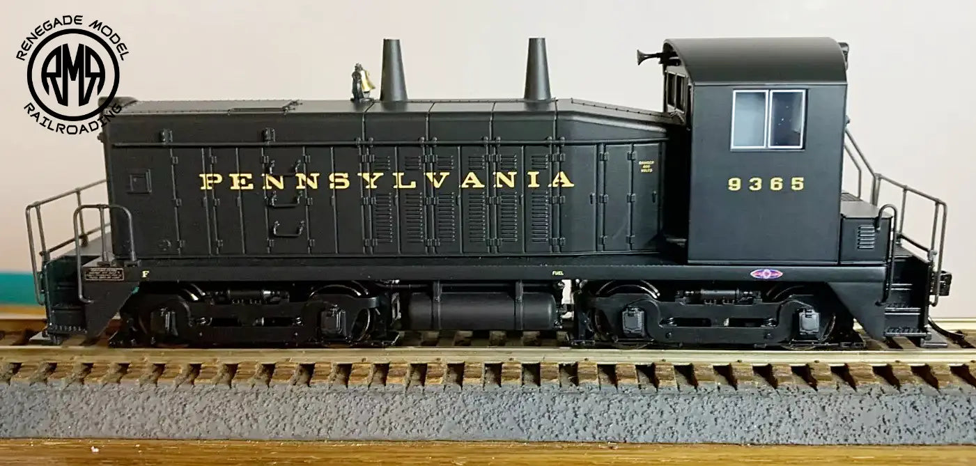 Broadway Limited 6750 HO EMD SW7 PRR 9365 Brunswick Green Paragon4 Sound DC DCC