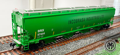 Walthers 920-110308 HO Scale BRIX 67' Trinity 6351 4 Bay Covered Hopper #97444